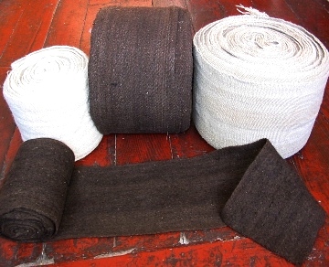 Brown and white Wool/Yak Nambe Cloth